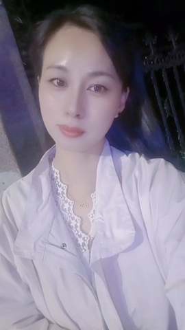 紫色的七的图片