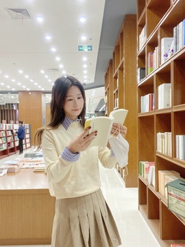 歌手雅岚💕的图片