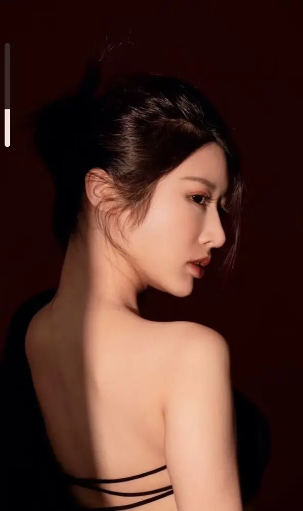 韩冰～下午1点👑的主播照片