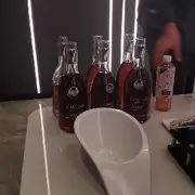 爷们很●有﹏范●