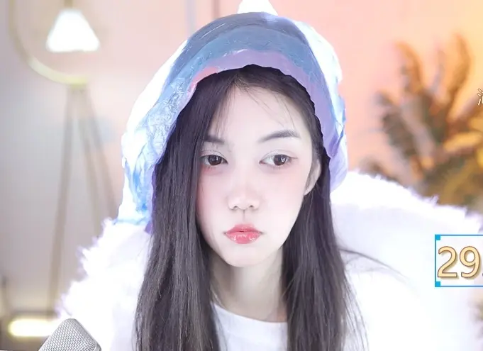 热舞贵贵的主播照片
