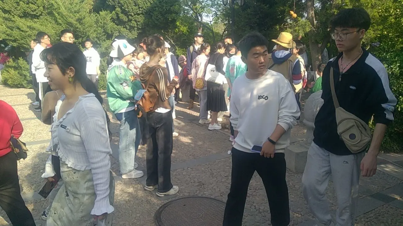 ゝＭ丶╭⌒小川丶ゞ主播图片