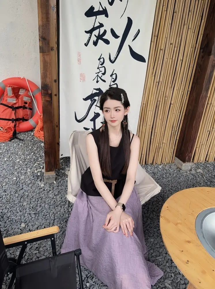 伊乔.主播图片