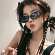 七安•
