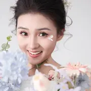 小婷🎤贺魔哥木哥升的用户头像