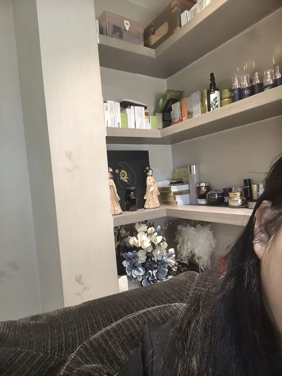 金牌代理澎湃小妮即返主播图片