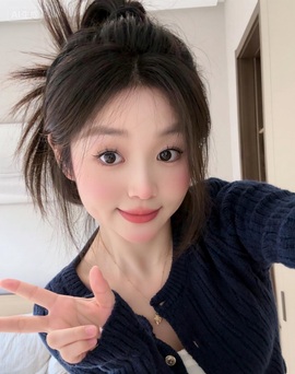 笑笑七点的图片