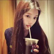 欣欣很内向