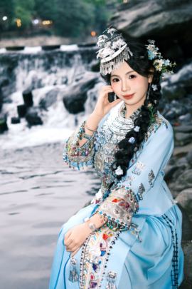 🎈汐不熙🌴的图片