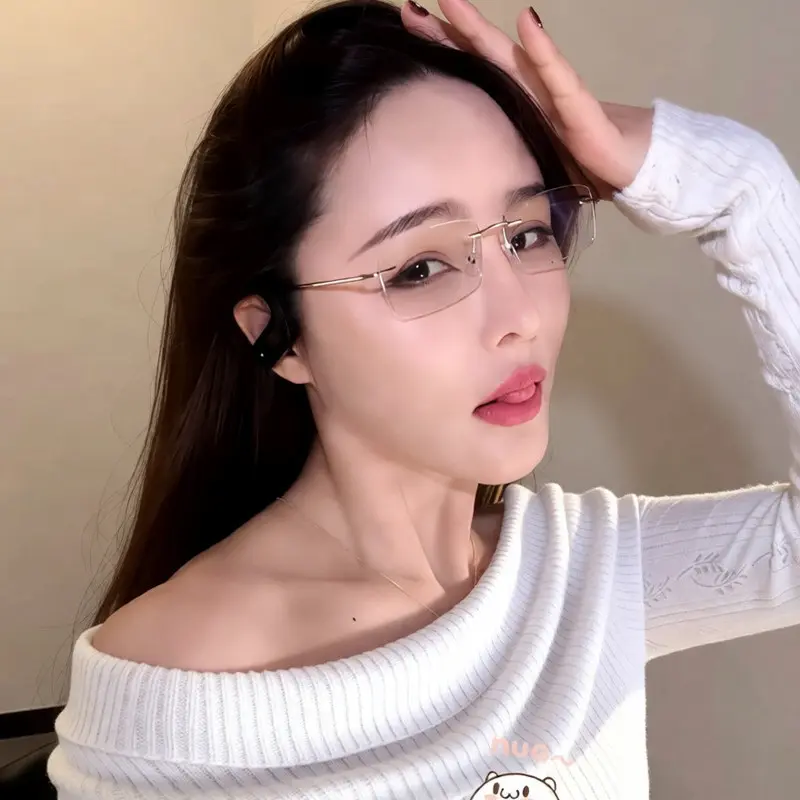 芒果果榴莲莲我是代理的直播间
