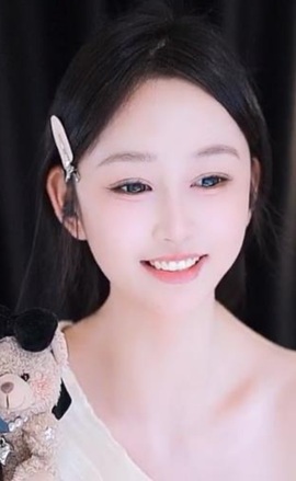 李梦怡.的图片