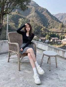 阳阳🍎饿死了都的图片