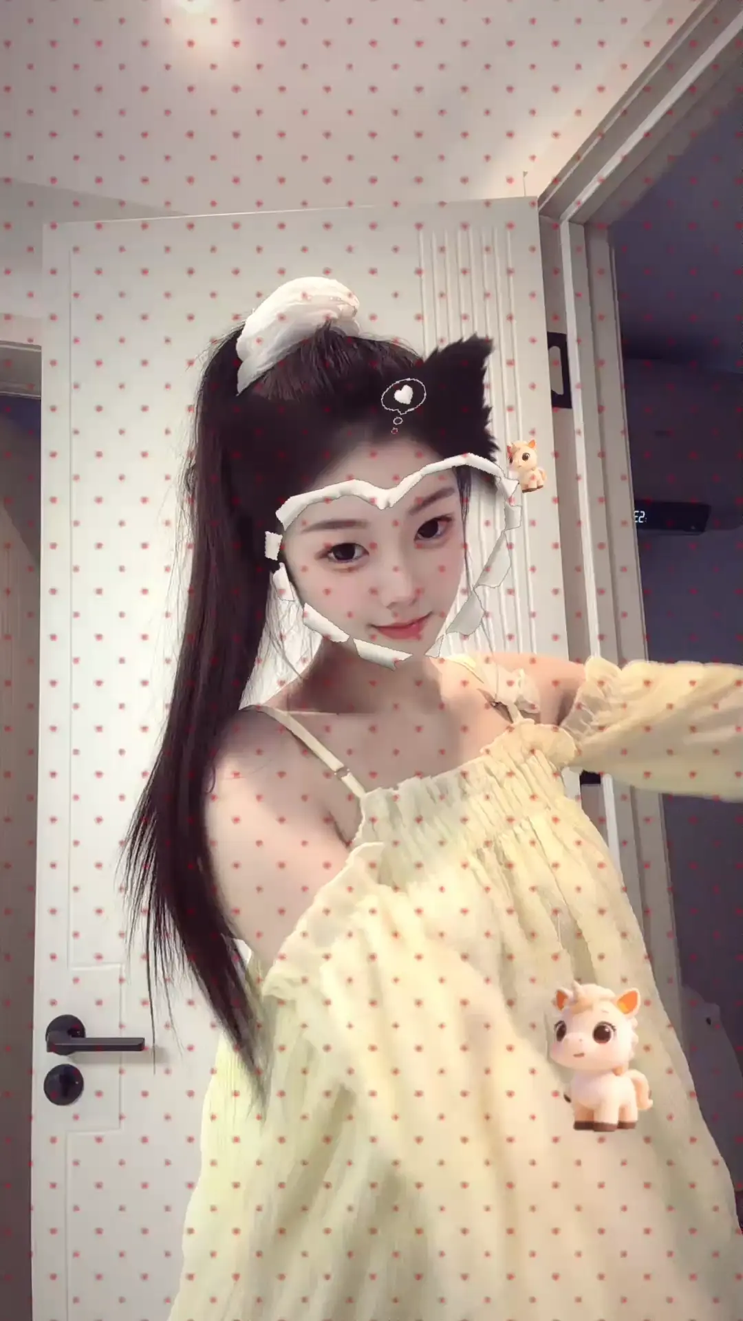/飞吻/眨眼