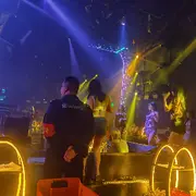 阿拉b？