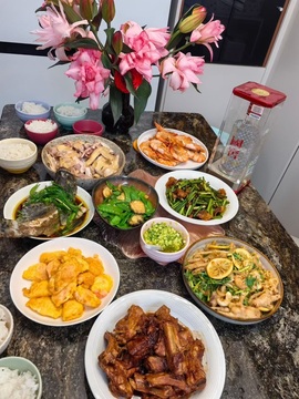 肉肉小娘子有事休息主播照片