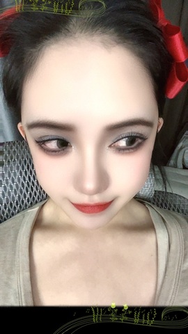 谁家热舞小乖乖吖主播照片