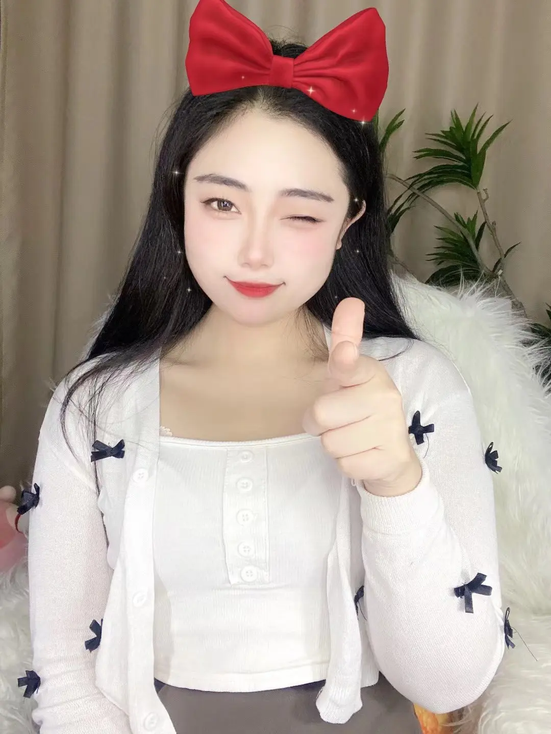 小百万沛雪主播图片