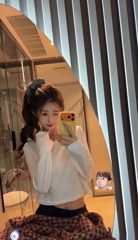 新来的抱抱馨💌的图片