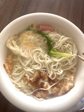湘湘🦋主播照片
