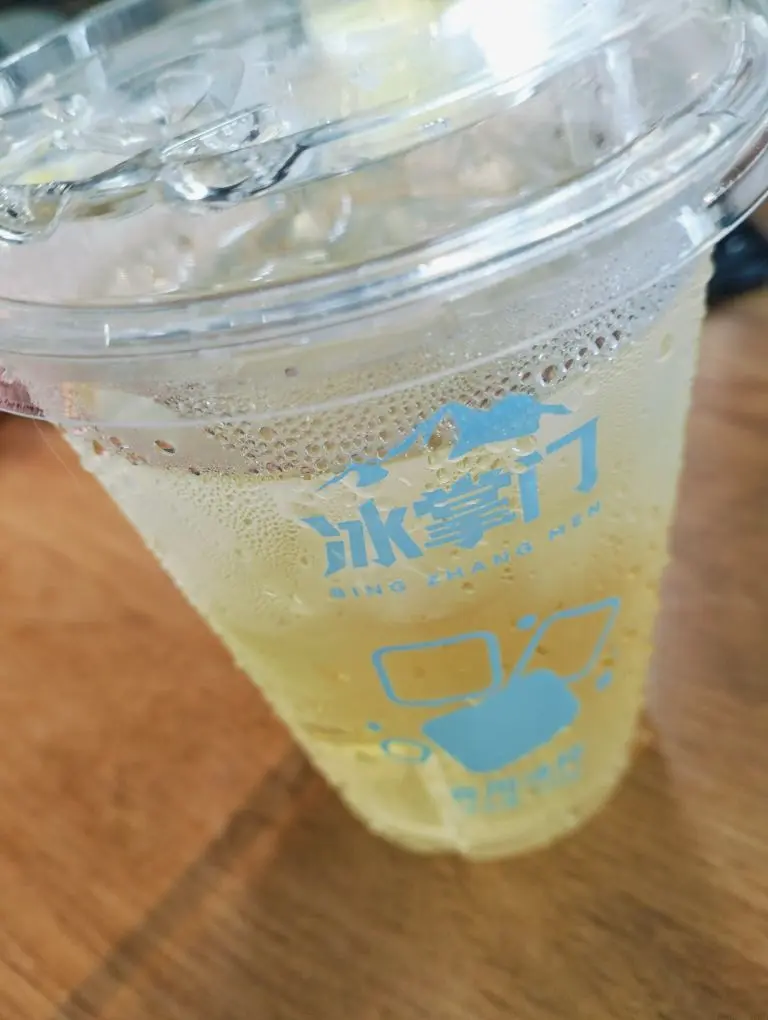灵灵七🦀🦀主播图片