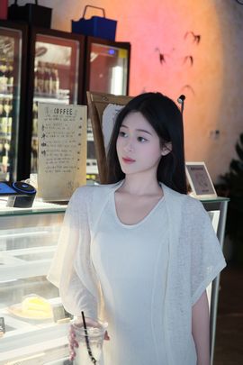 陈意礼🐋主播照片