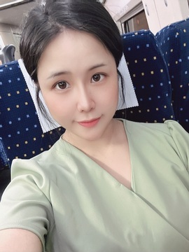 茶茶幸运星主播照片