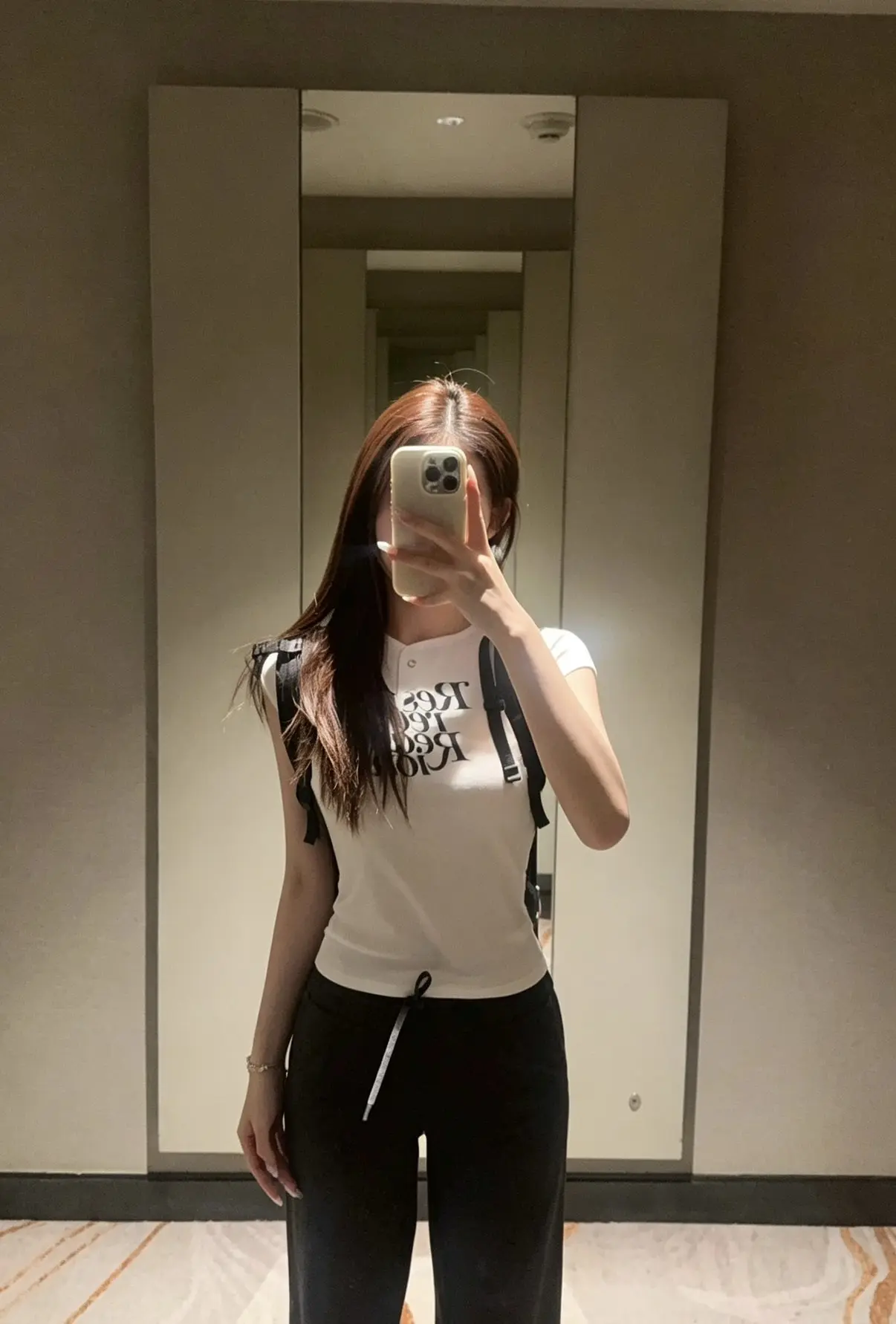 麋鹿同学主播图片