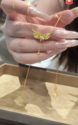 粮芯芯吖主播照片