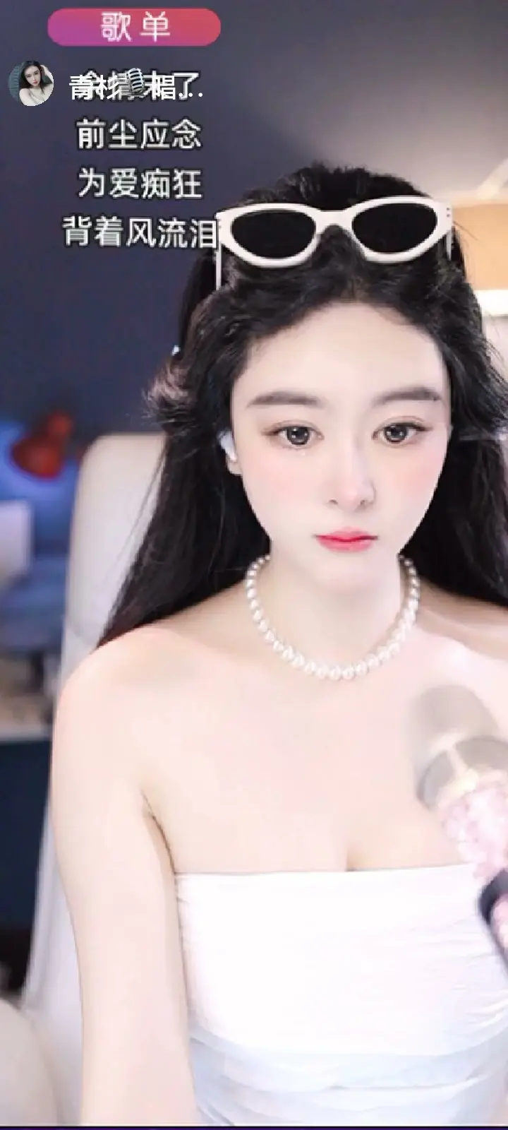 总是在我最难的时候出现的男人，感动无以言表