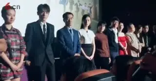 许利芳《 朱时茂导演的瞬间、祝《胡杨的的夏天》大卖》